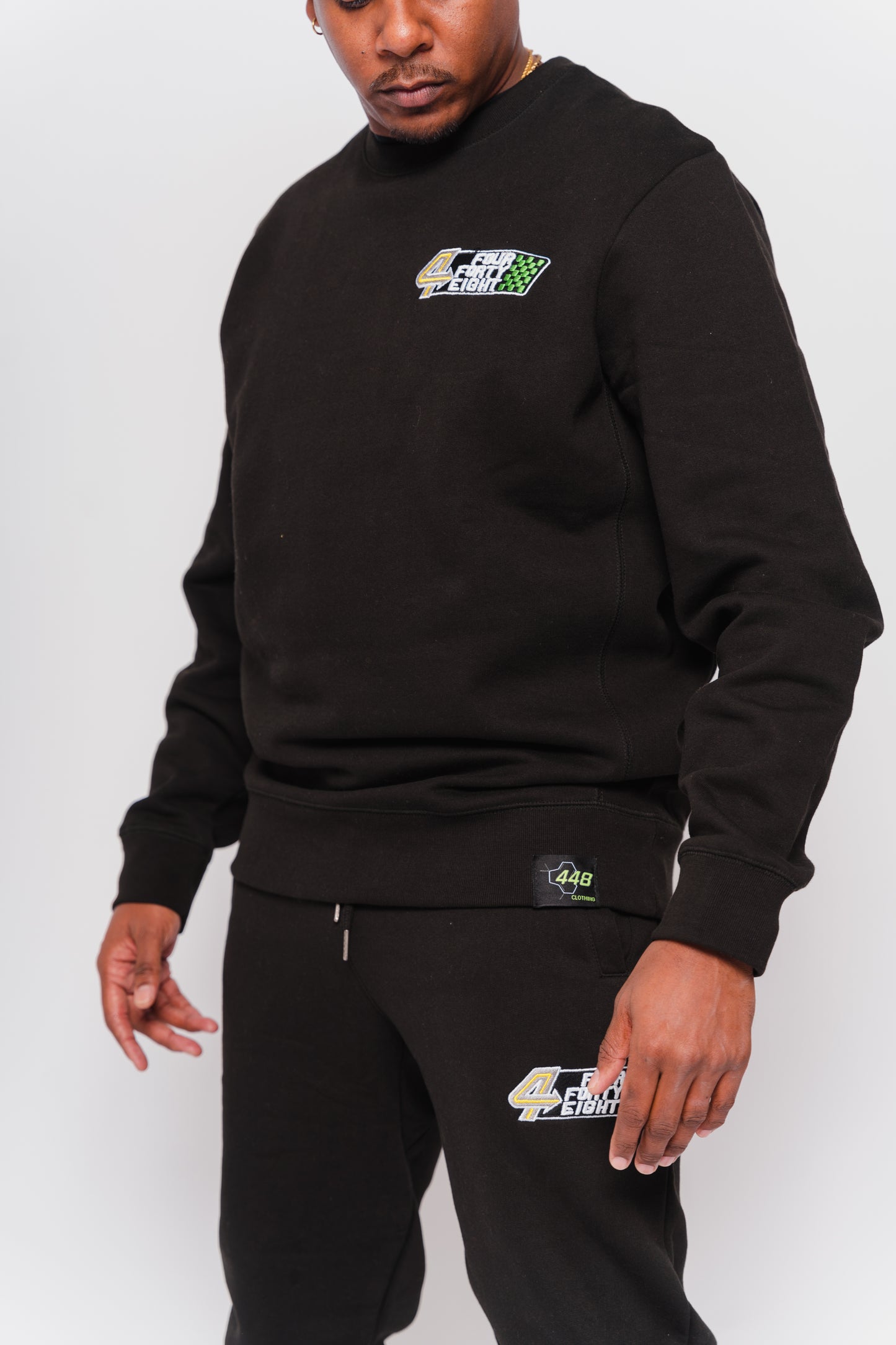 R4cew4y 8 Crewneck - Black